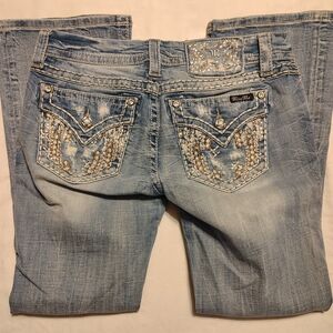 Miss Me Signature Boot Cut Low Rise Embroidered Women's Jeans Size 29 (31x29)